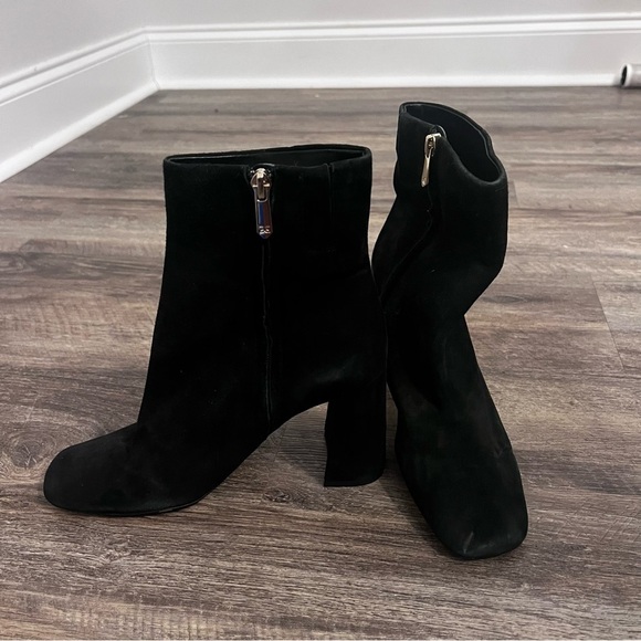 Sam Edelman Women's Codie Booties Black Suede 8 Medium US 🔥 - Picture 2 of 7